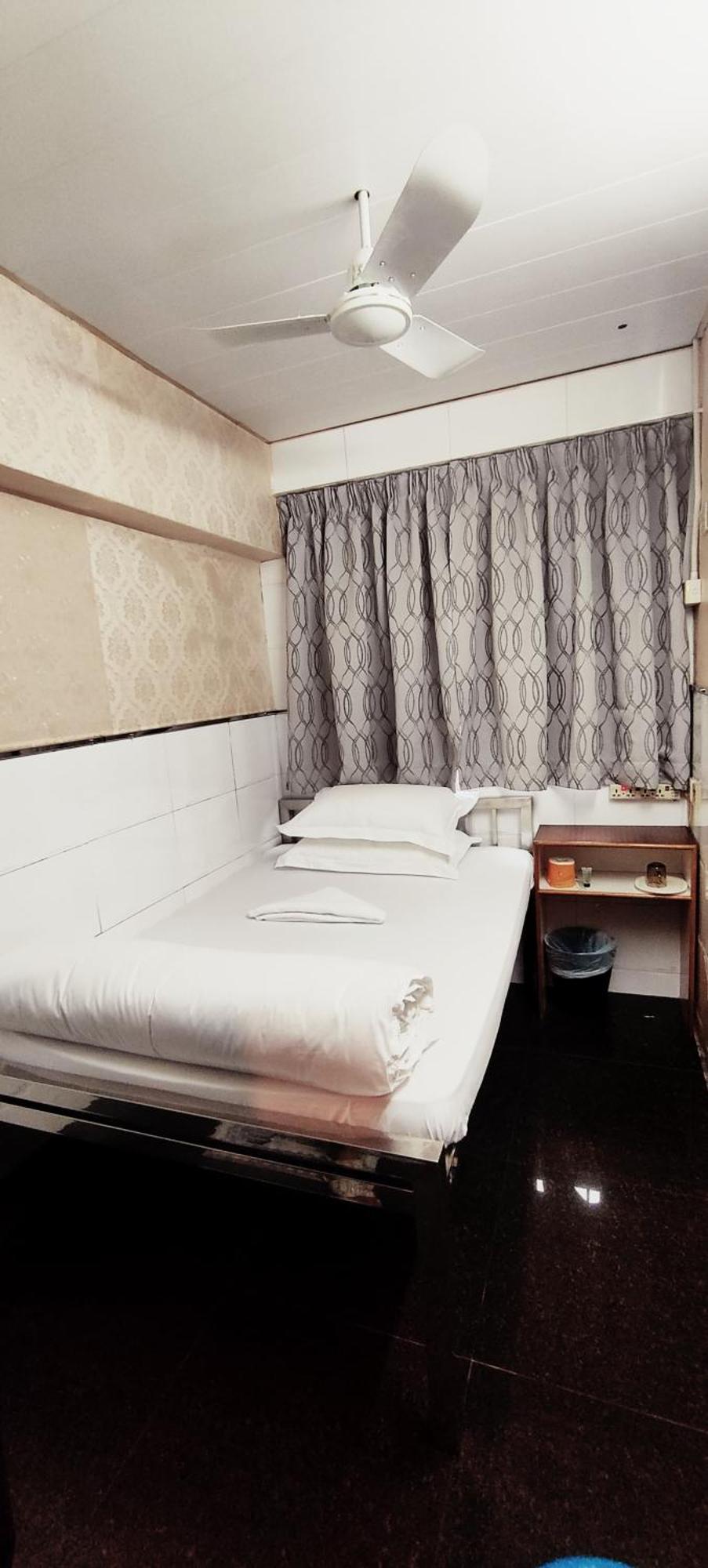 Four Seasons Hostel Hong Kong Dış mekan fotoğraf